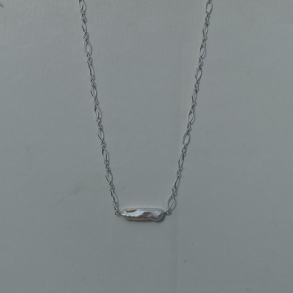 Biwa pearl choker - sterling silver