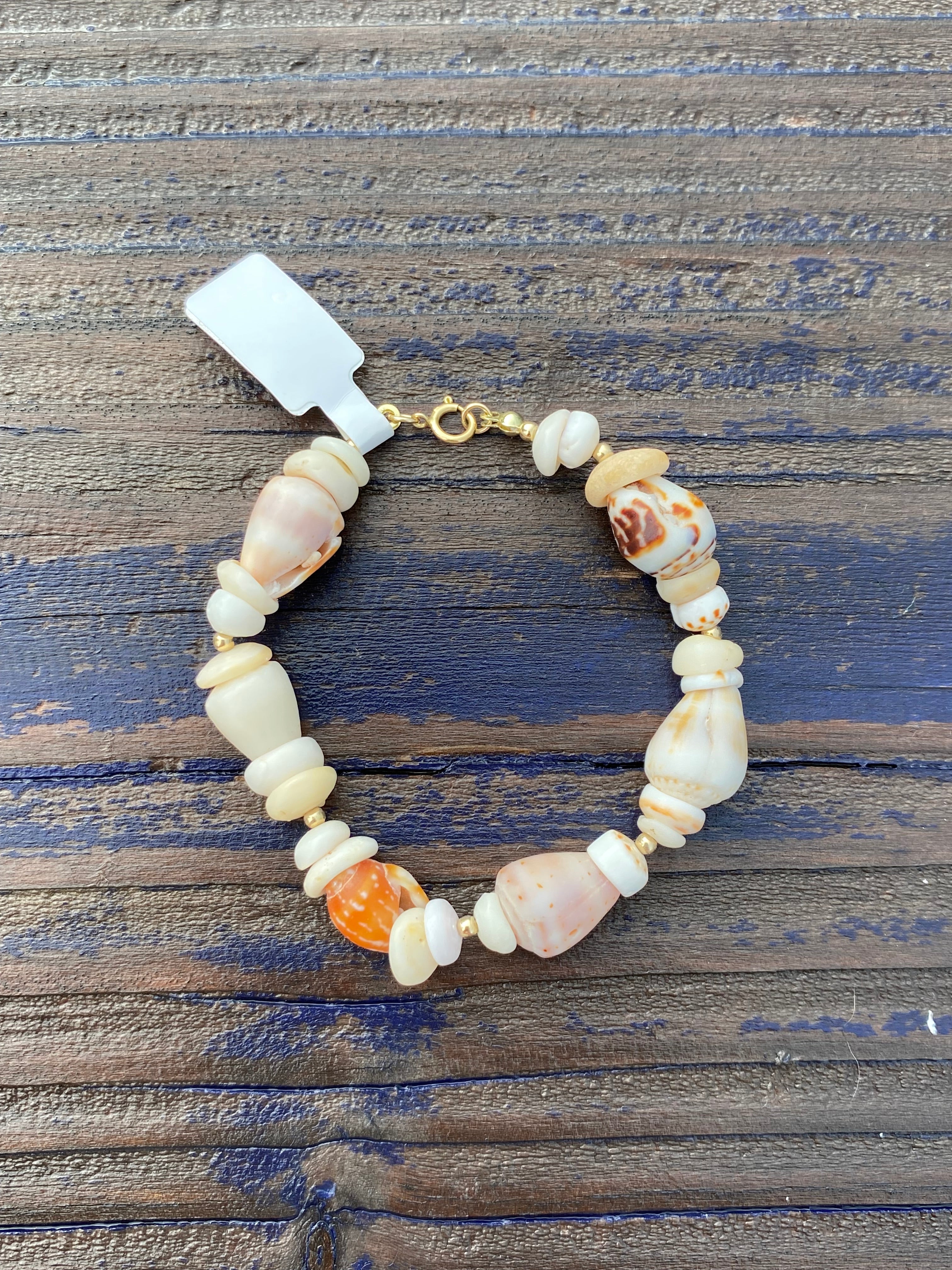 shell bracelet