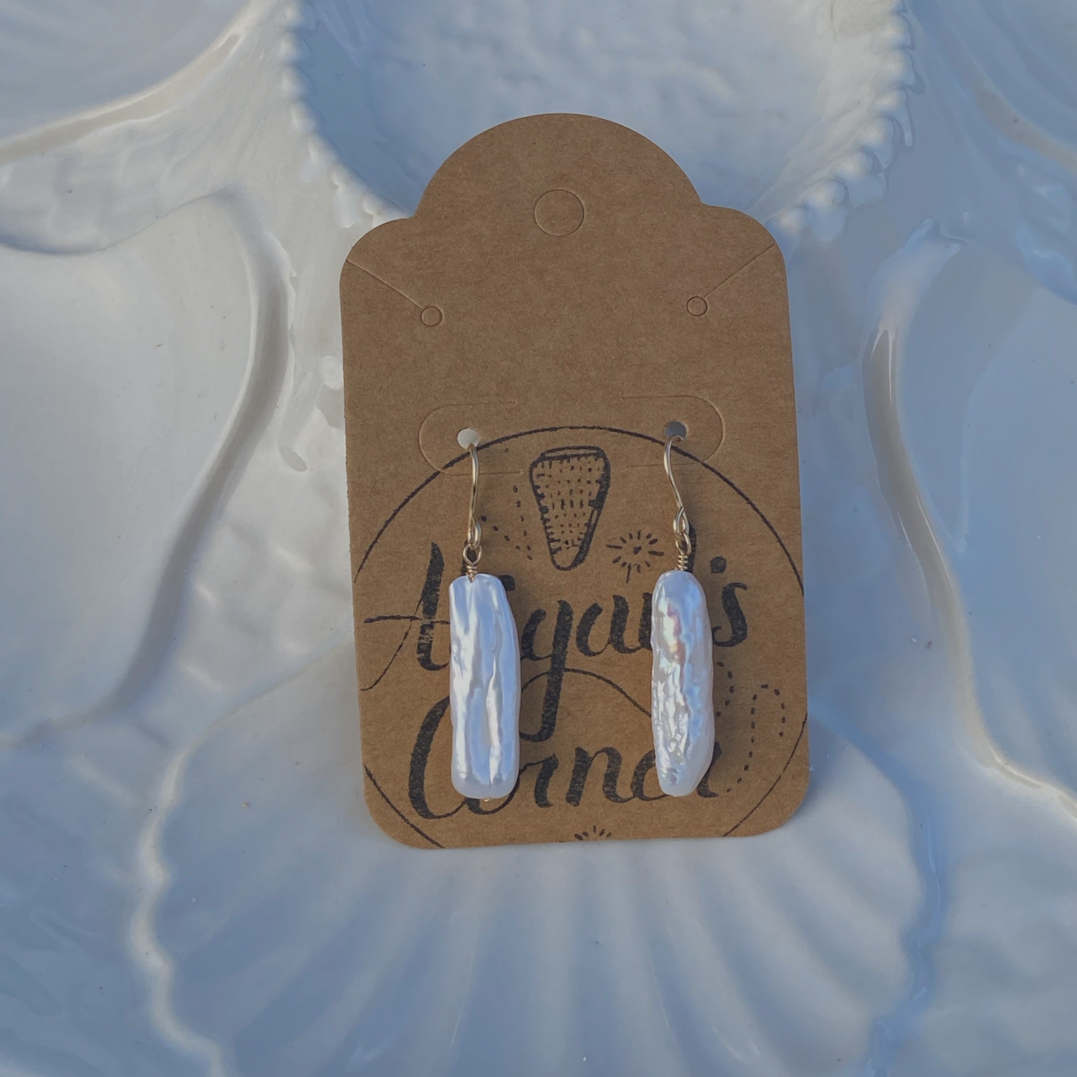 Simple Biwa Pearl Earrings