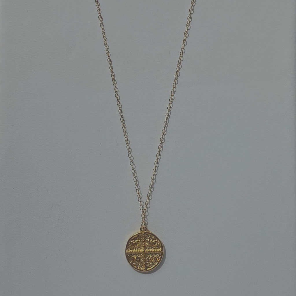 Chain Gold Pendant Necklace - Greece Dreaming Collection