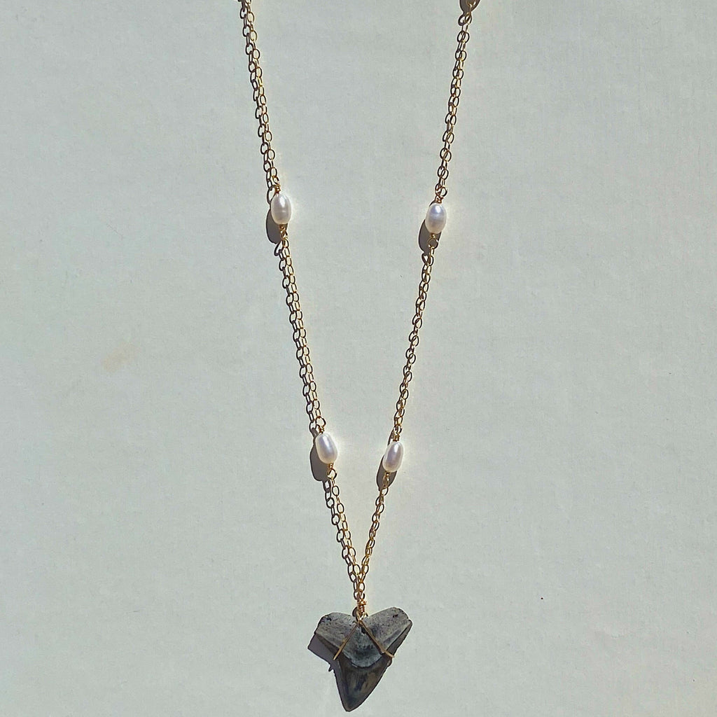beach comber necklace - shark tooth edition